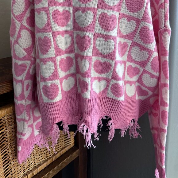 New NWOT Pink White Heart Hearts Distressed Valentines Sweater XL Extra Large - Picture 5 of 5